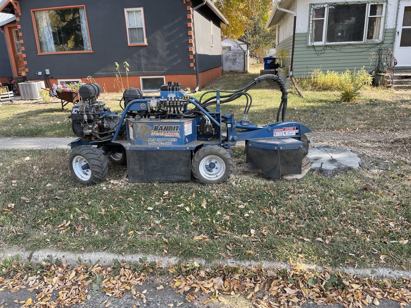 Stump grinder on site